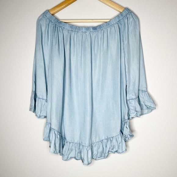 Jane and Delancey Chambray Off Shoulder Ruffle Blouse Sz M - Picture 2 of 6